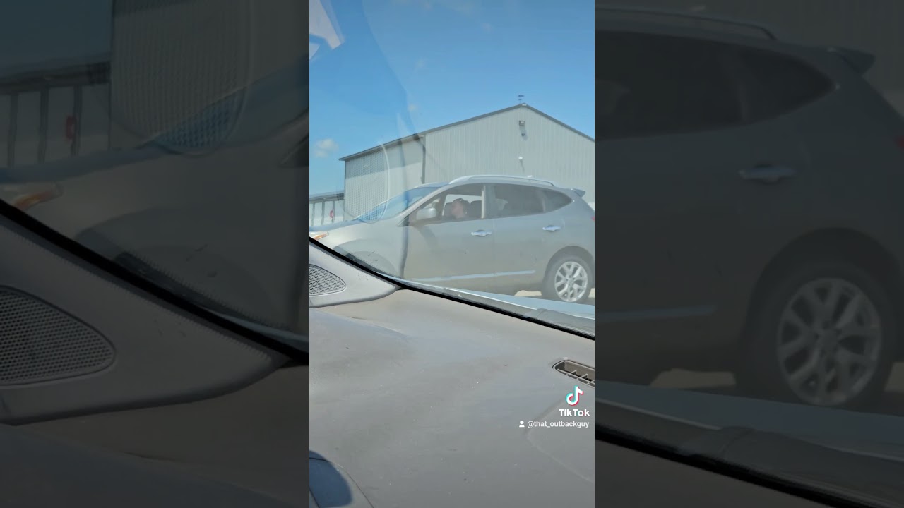 buddy got that new exhuast! 