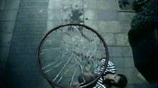 Dirk Nowitzki - Basketball bei Nacht