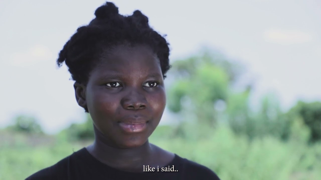 Court métrage: Enregistrement des naissances - TRIUMPH