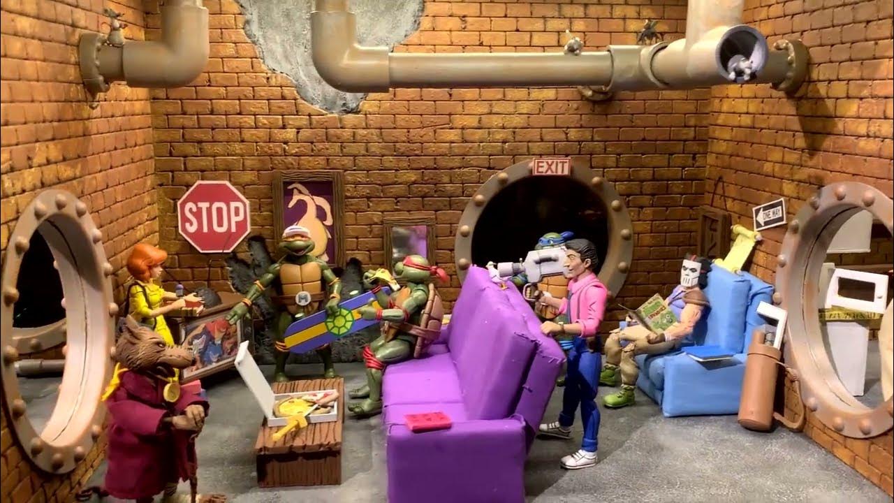 NECA TMNT Mega Sewer Lair Diorama - YouTube