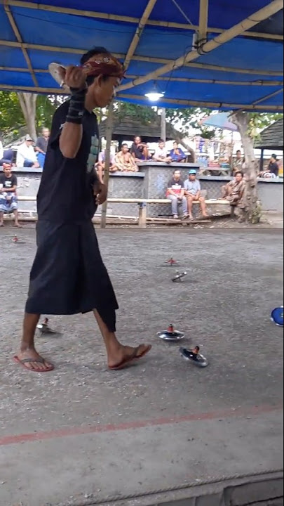 Tunjung Berinding's Main Player #shorts #spinningtop #usa