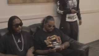 BONE THUGS N HARMONY IN DRESSING ROOM BACKSTAGE