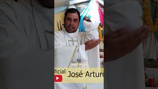 Don't be stingy with God 🤨💸 | Father Arturo Cornejo #fatherarturocornejo