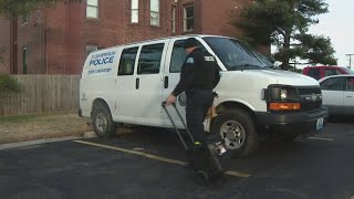 Two suspects try to break into St. Louis library Profile