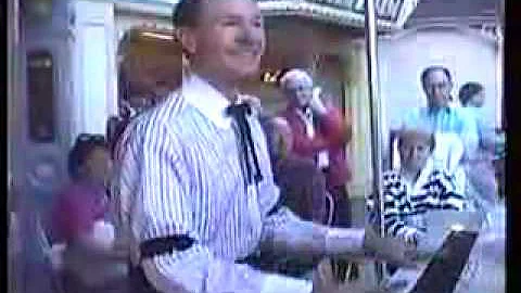 Rod Miller at Disneyland Maple Leaf Rag