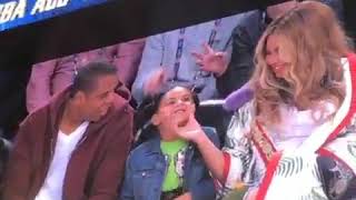 Beyoncé & Jay-Z with Blue Ivy NBA All Star Game 2017