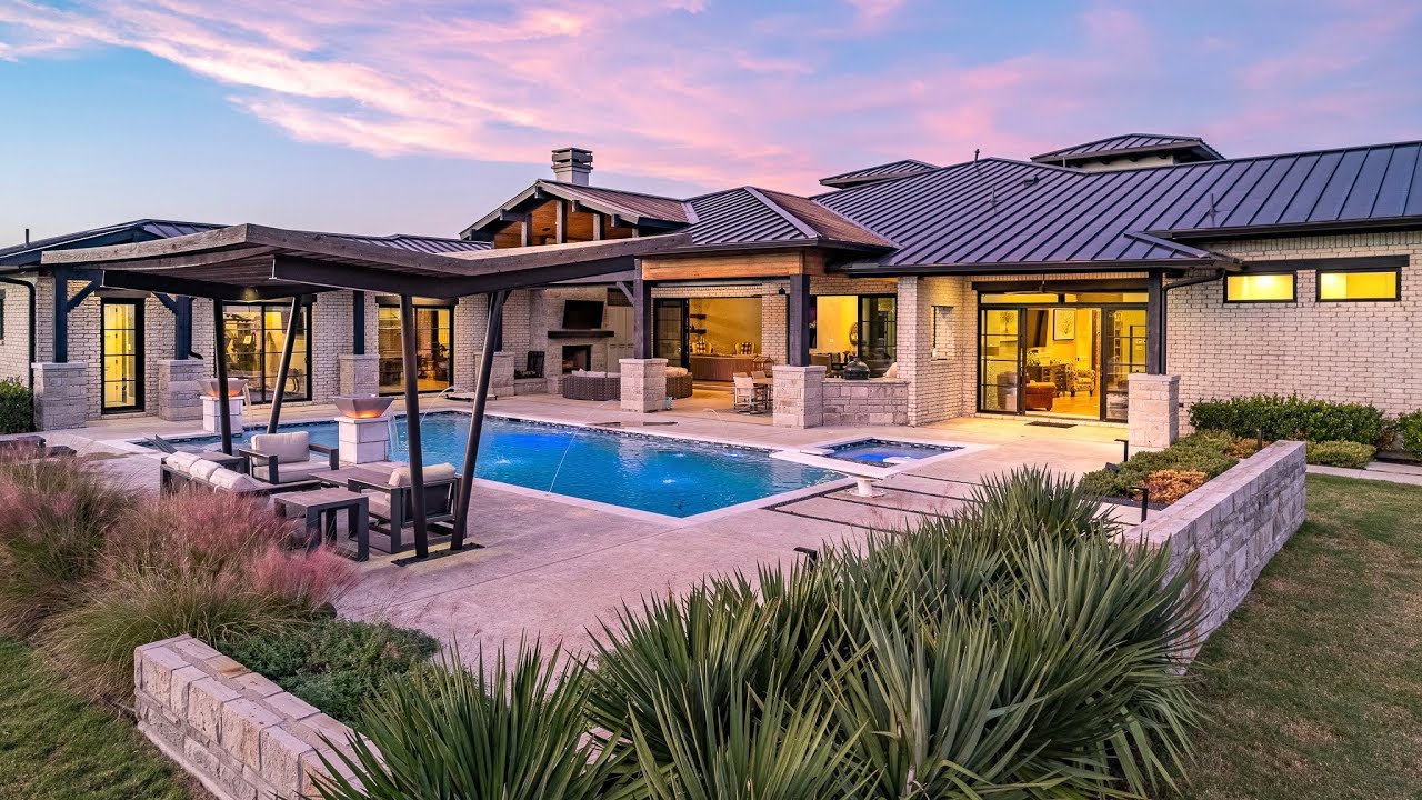 Luxury Living - Episode 536 (4K)