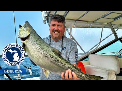 2332 August 10/2023 – This week we start in Frankfort chasing salmon, then we visit with a legendary muskie lure maker.  We also learn about a new turkey survey here in Michigan!