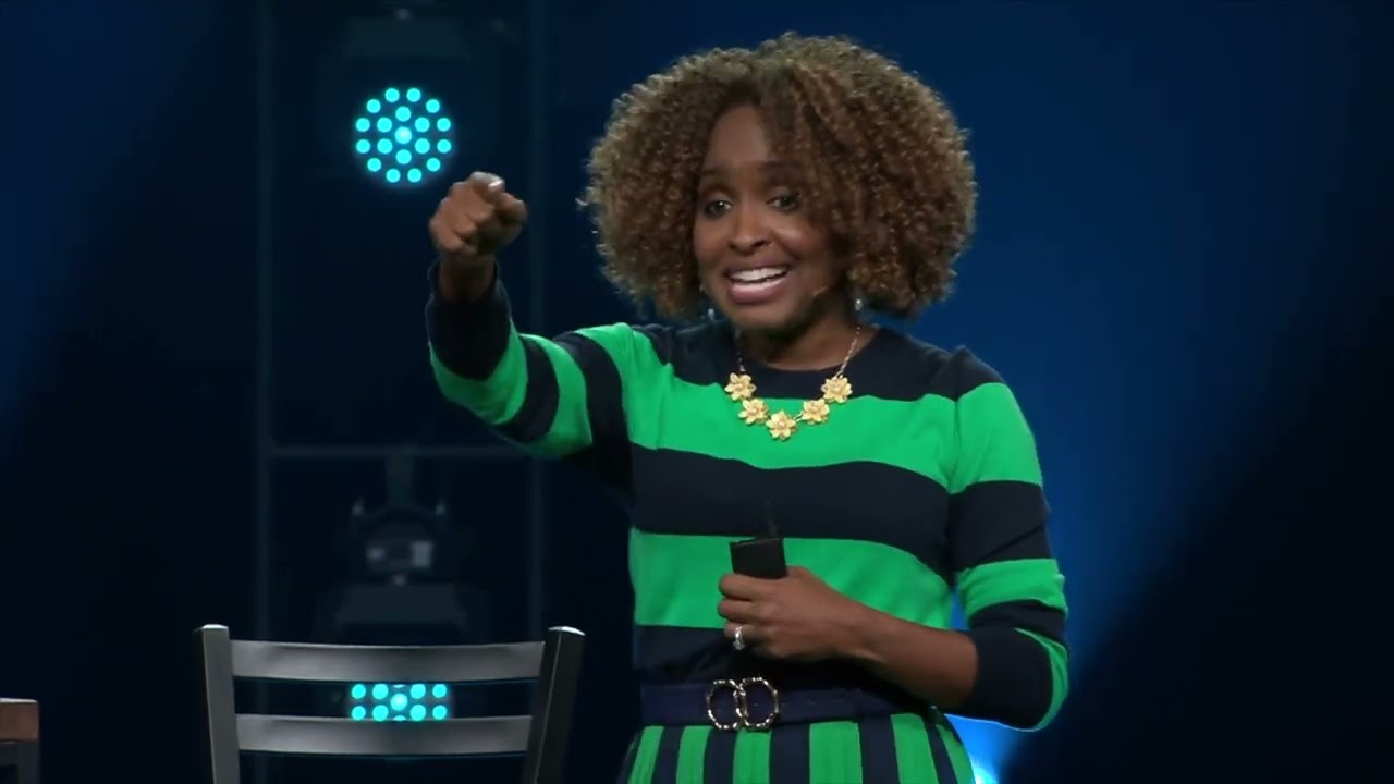 Celebrating Women in LeadHERship: Valorie Burton, Life Strategist, Coach, Author, Speaker