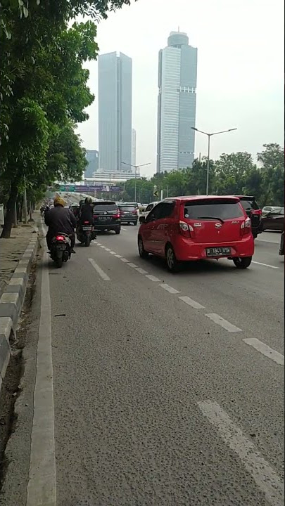 Kemacetan di kota Kasablanka siang hari #shorts #jakarta #kotakasablanka #kokas