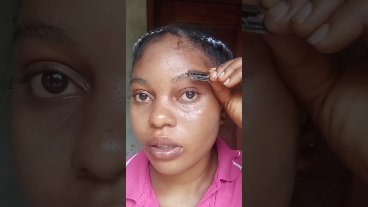 A short tuto on how you can trim your eyebrows in the comfort of your home by yourself.watch tillend