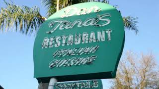 Dan Tana's Italian Restaurant Los Angeles California USA January 28, 2025 Frank Sinatra Dean Martin