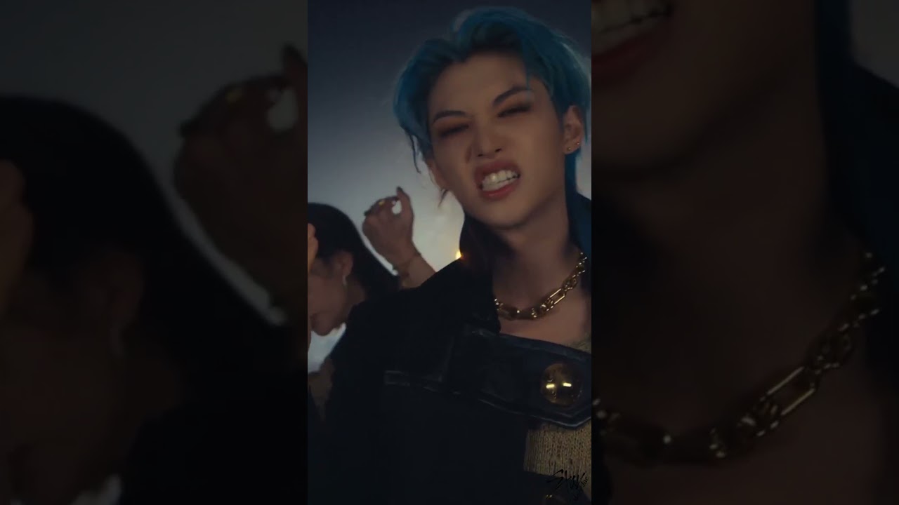 Stray Kids - Felix (LALALALA) #felix - YouTube