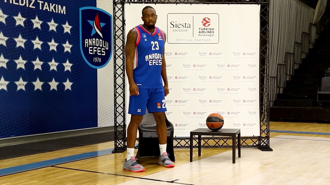 Siesta Exclusive | Turkish Airlines Euroleague Media Day - James Anderson