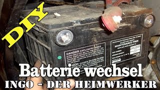 Auto Batterie wechsel bei einen Chrysler Sebring Auto/Car - Battery replacement,