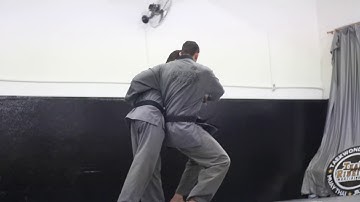 Projeção lateral - Sin Moo Hapkido #3