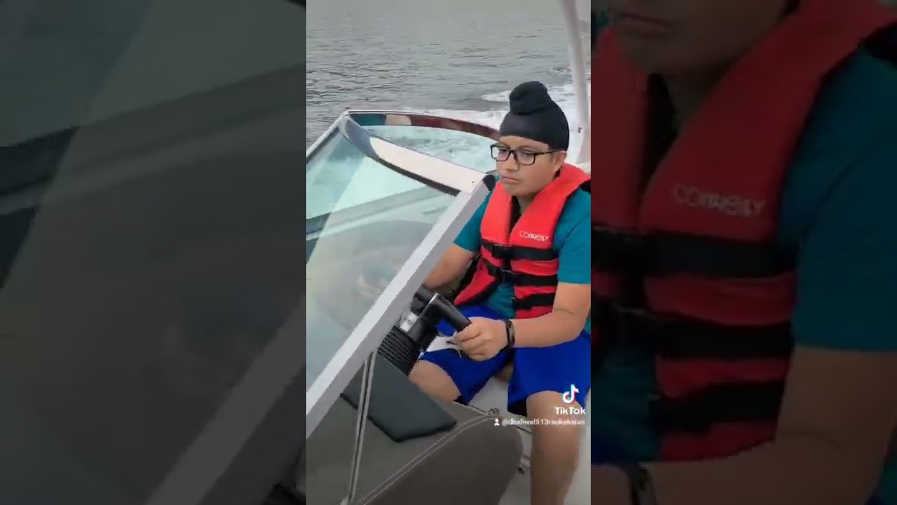 Kelowna bc Boating 🚢 🚣