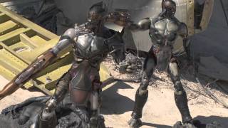 Chitauri Commander And Footsoldier Sixth Scale Figure Set By Hot Toys Review