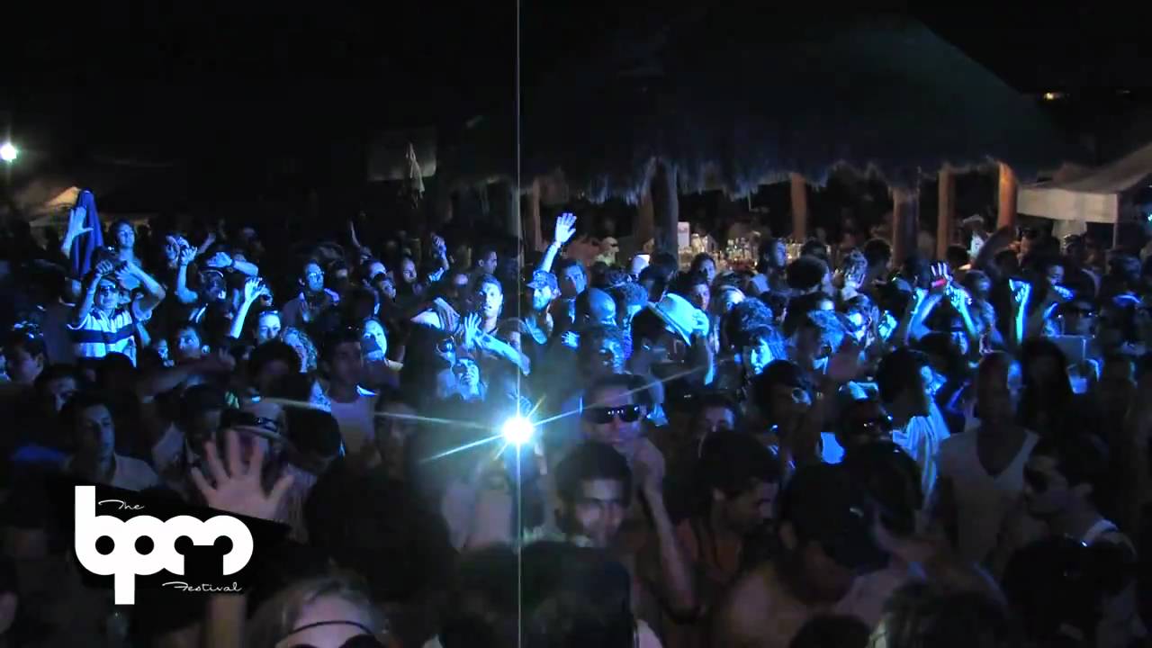 BPM Festival 2011 - Day 10 - Andy Warburton @ Kool Beach Closing Party 01