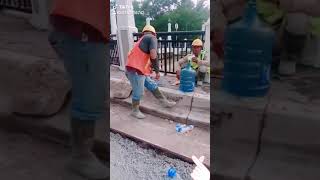 Suami Pekerja Keras Pencari Nafkah