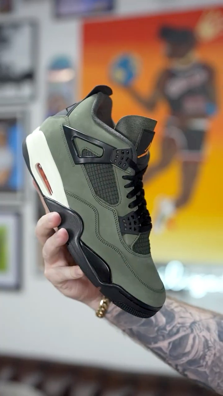 靴 UNDEFEATED Nike Air Jordan 4 Retro 26cm Air Jordan 4 Retro Undefeated Sneaker Review - YouTube