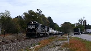 NS 155 in Oak Grove w/ SD70 2516 leading