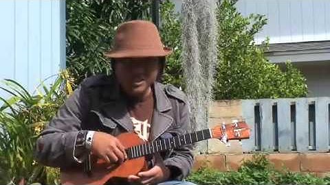 Uke Minutes 11 - In to Out Picking