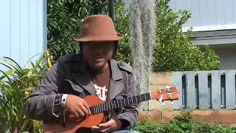 Uke Minutes 11 - In to Out Picking