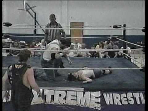 Southern Extreme Wrestling: Lady S vs. The Farmer's Daughter