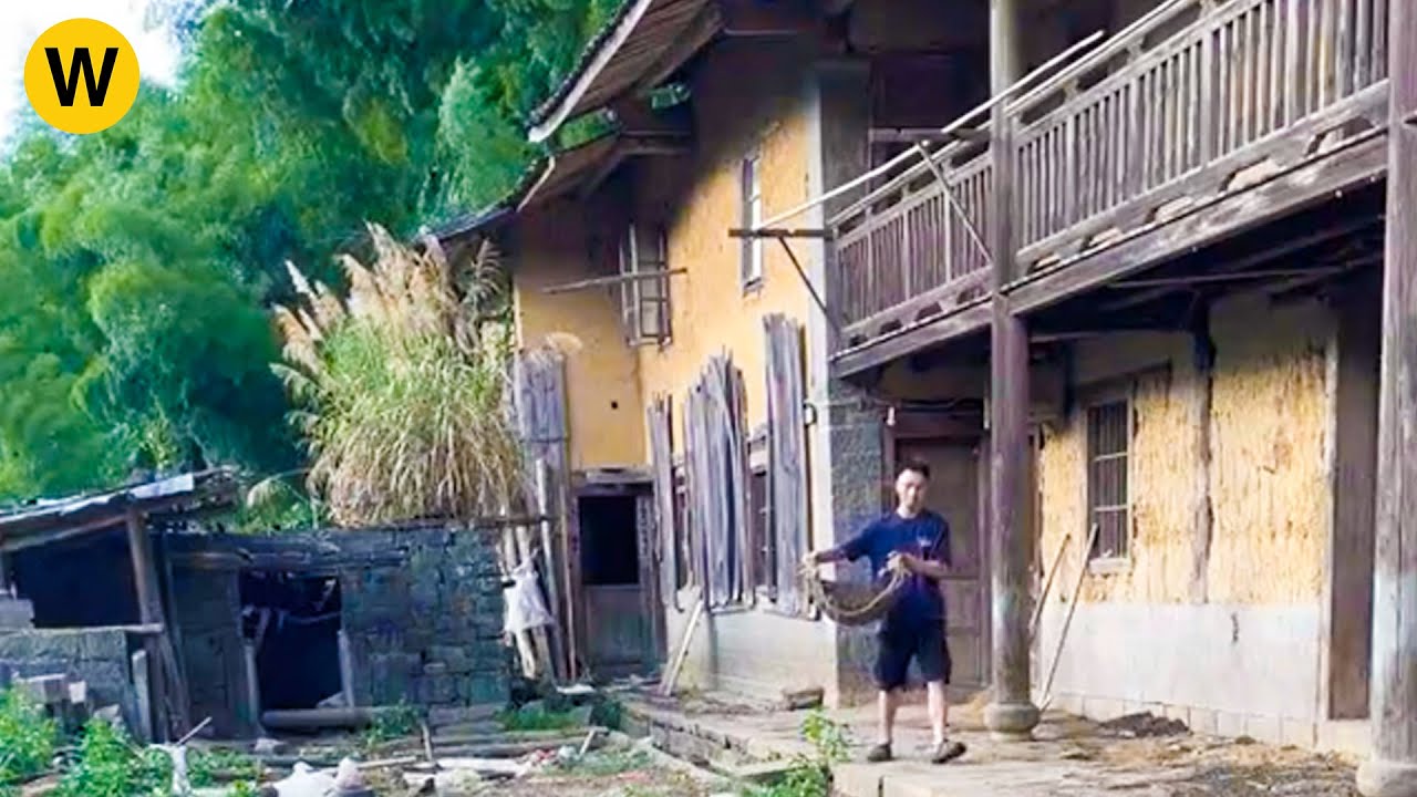 365 days renovate the old wooden house on the hill to help the old man ...