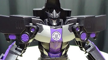 Robots in Disguise 2015 Ultra MEGATRONUS: EmGo
