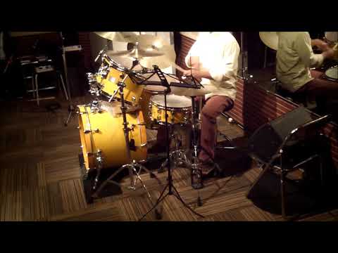 「恋するフォーチュンクッキー」を叩いてみました（Drums cover）