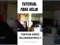 Menggunakan helm dengan cara yang tidak biasa #shorts #shortsyoutube