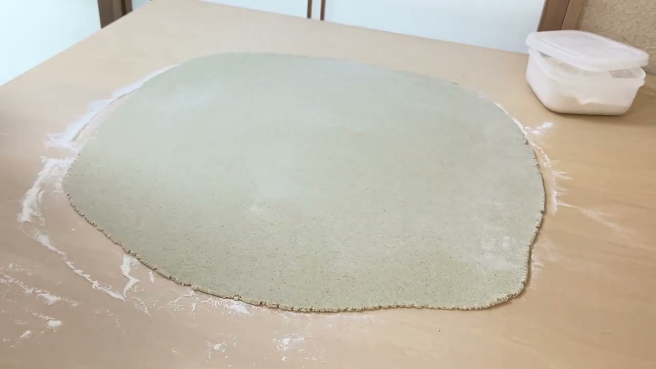 エンボスローラー十割そばの延し方☺️