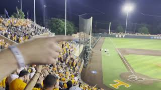 Tennessee Vols Walk-Off Grand Slam v Wright State 21' NCAA Baseball Regionals - View from the Stands