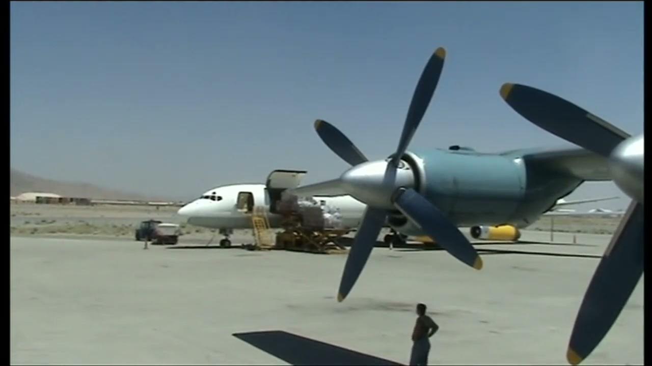 Ан-30 в ввс россии. А-32 самолет. Ан-26 военно-транспортный самолёт. Ан 54. Самолет бе-30.