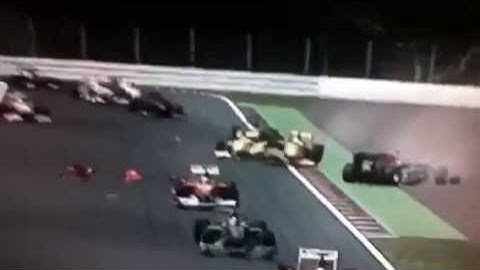F1 2010 massive crash