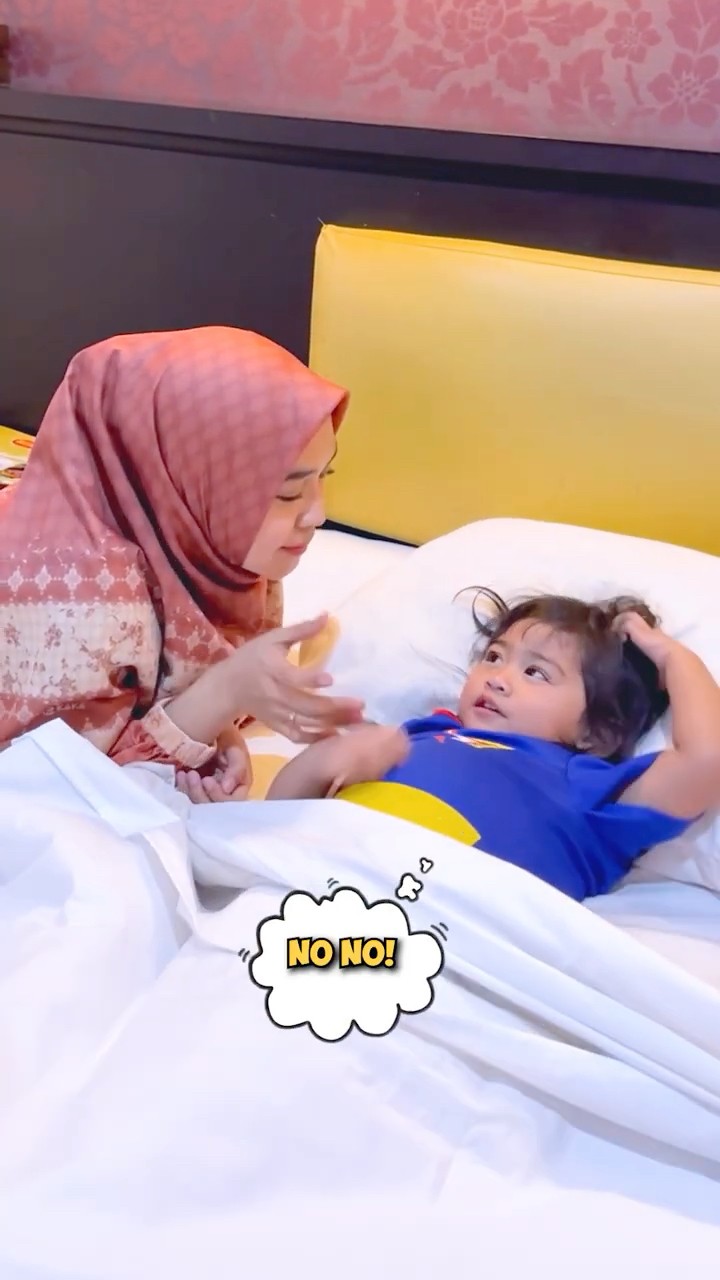 Beginilah bu icis kalau izin kerja sama moana.. #riaricis
