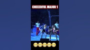 Major 1 Dancing to the Maximum,