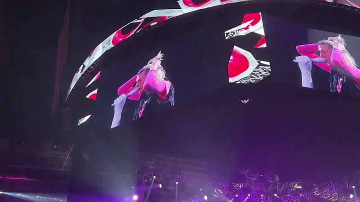 Machine Gun Kelly at 2023 Rodeo Houston