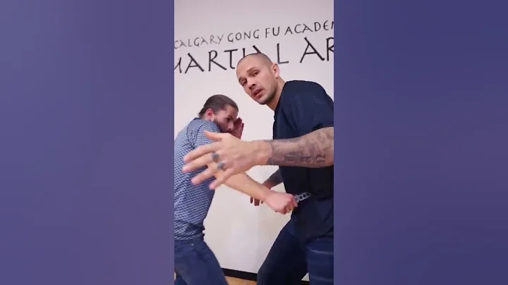 Knife Self Defense [You Will Get Cut]