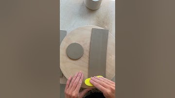 How I make a mug using my slab template 👍🏼 #ceramic #diy #mugs