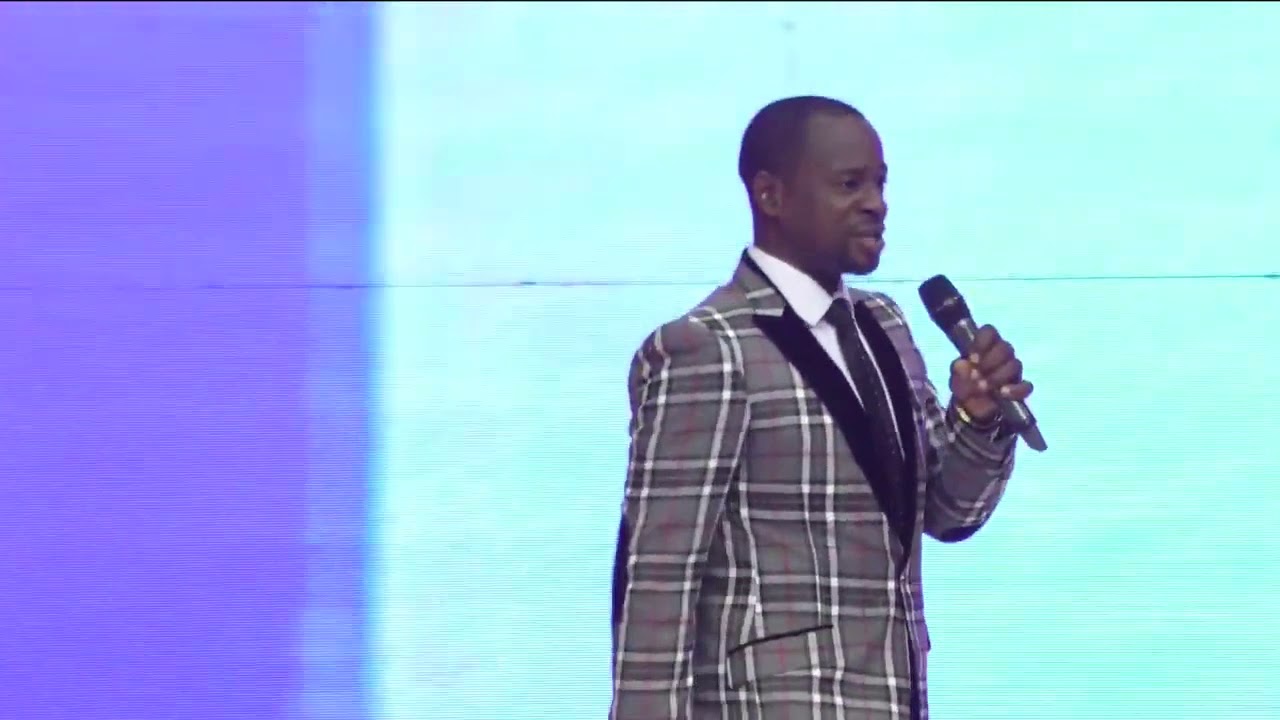 MARKUS SIMBCOIN WORLD TOUR   PALAIS DES SPORTS YAOUNDE