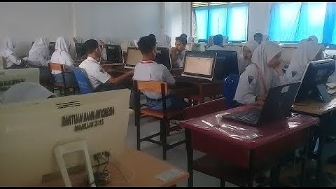 Suasana UNBK di SMA Negeri 1 Mamuju