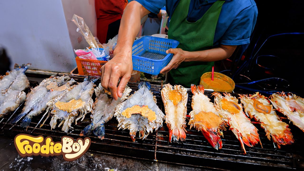 Extreme Thai Meats!! Bangkoks Late Night Street Food!! #tribe #food