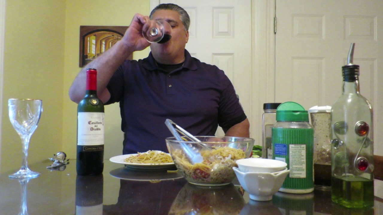 Review: 2014 Casillero del Diablo Reserva, Cabernet Sauvignon from Chile.