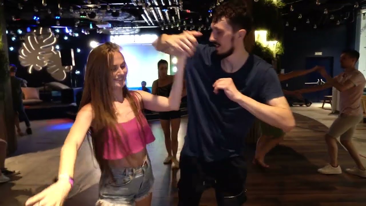 Михаил Понькин и Кристина Шкитина, 2022.06.26 вечеринка в сёрф кафе NALU BALoO, ZOUK, Москва