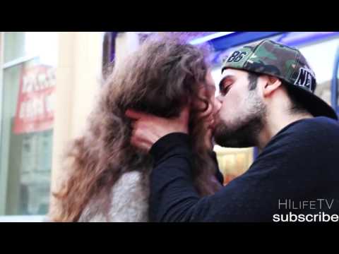 Video: Skirtumas Tarp Kiss Ir Smooch