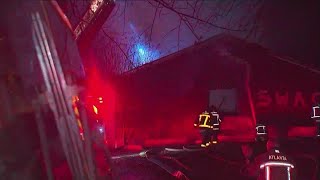 Crews fight fire at abandoned Atlanta church on Springdale Road