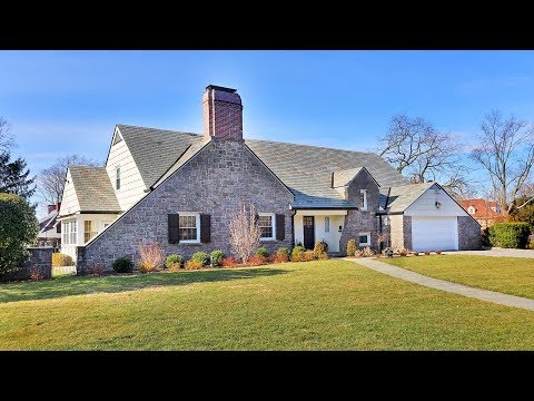 669 Wolfs Lane, Pelham, NY home video tour